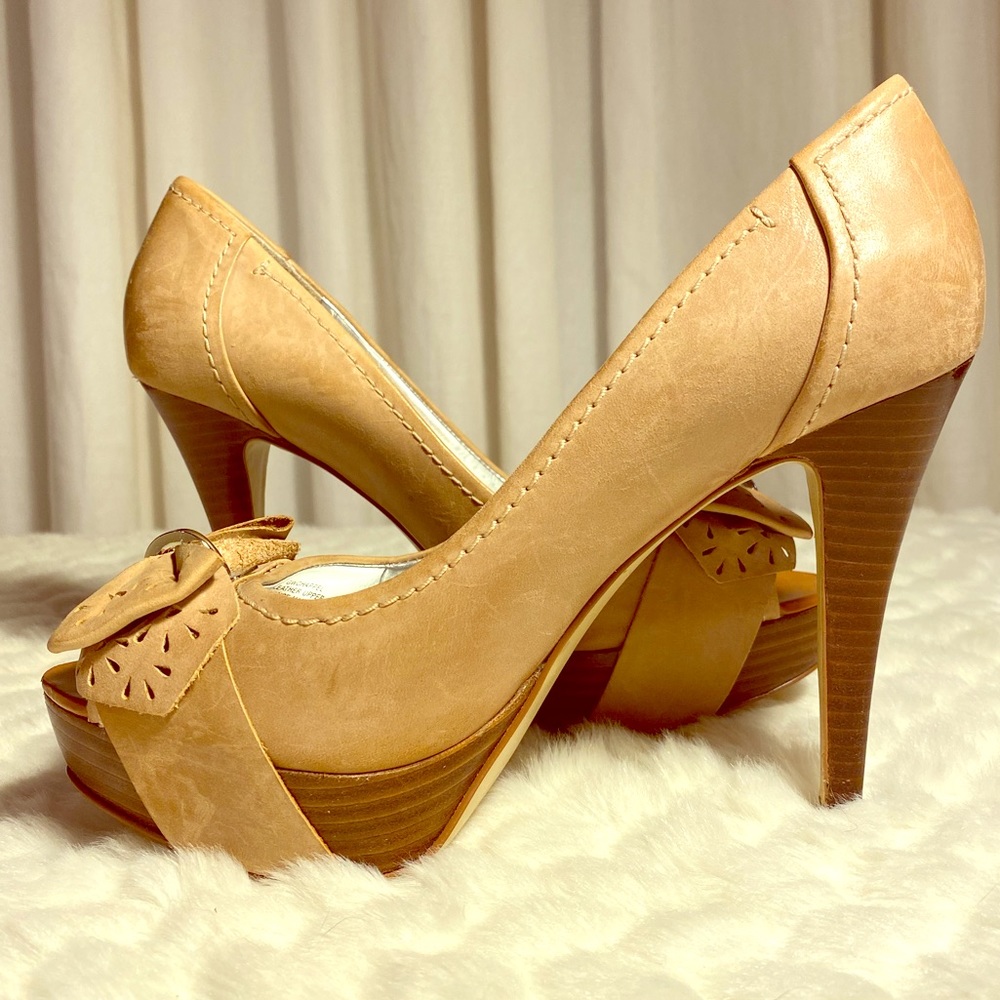Guess Bow Peep Toe Heels